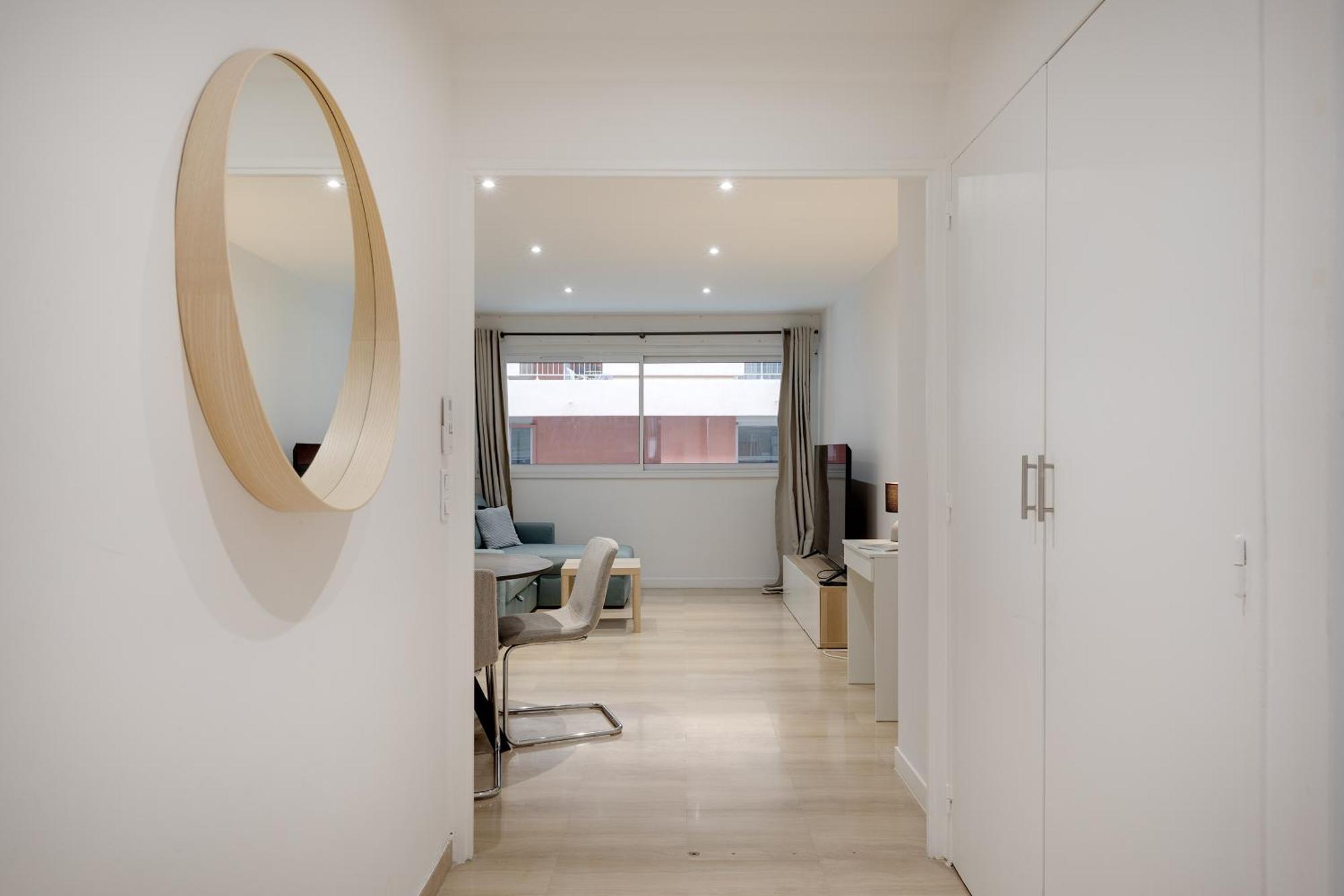 Newly Renovated Charming Downtown Apartment Antibes Dış mekan fotoğraf